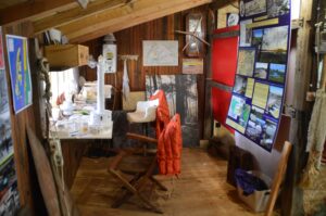 intérieur cabane ostreicole musee de Sanguinet